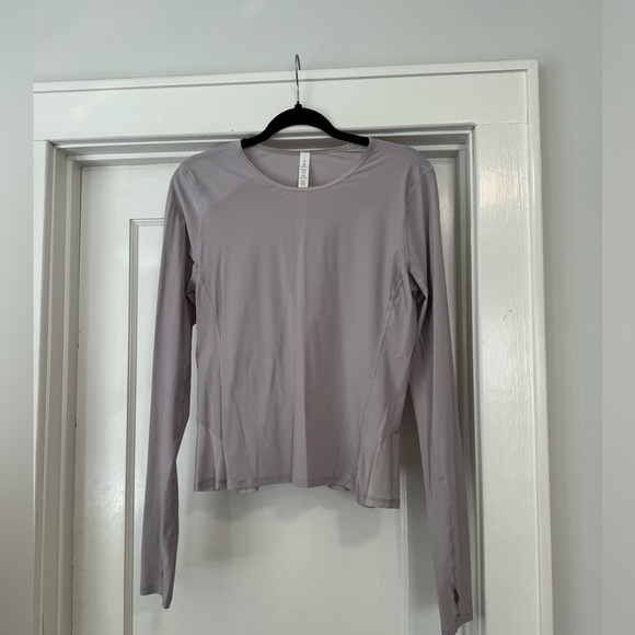 Lululemon top - Picture 2 of 5